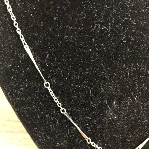 Chain Necklace - Picture 3 of 8